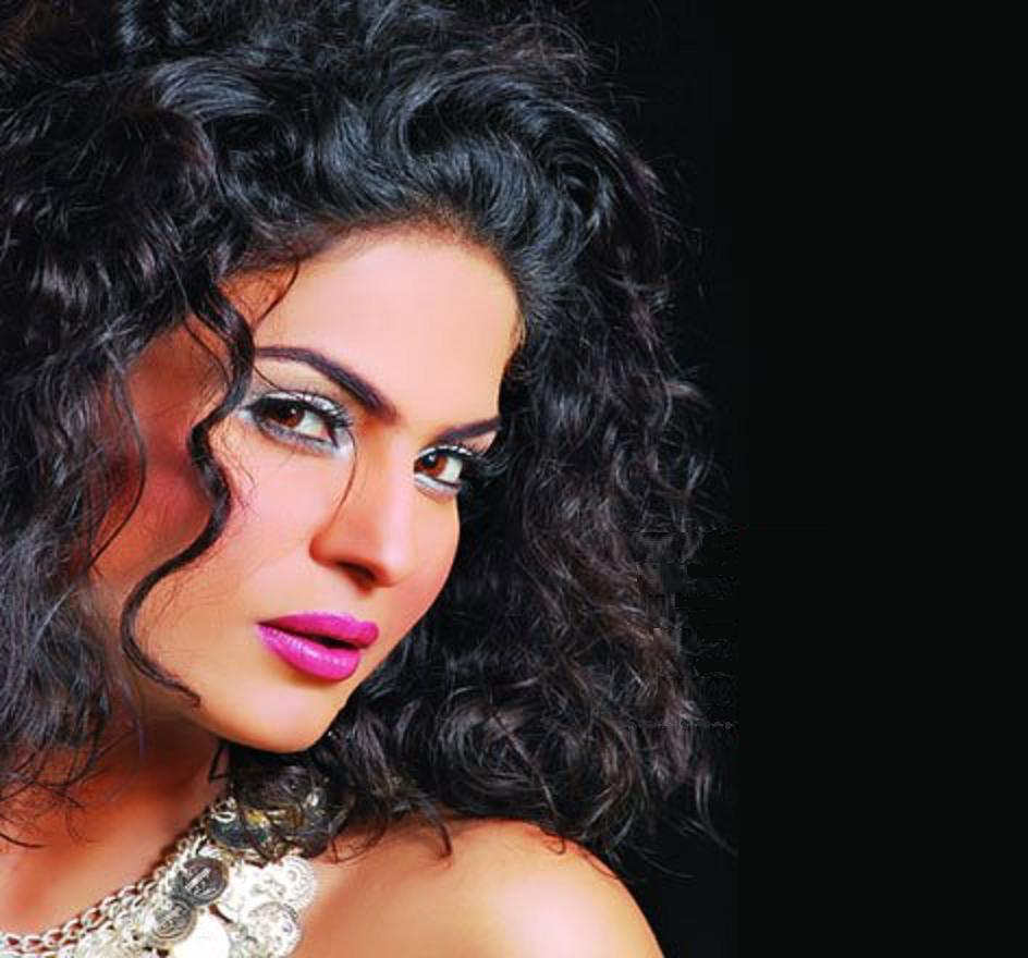 Veena Malik Wallpaper | 3D Wallpaper | Nature Wallpaper | Free Download