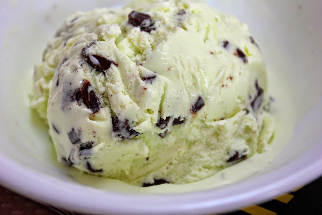 Baking Ribbons Best Mint Ice Cream!