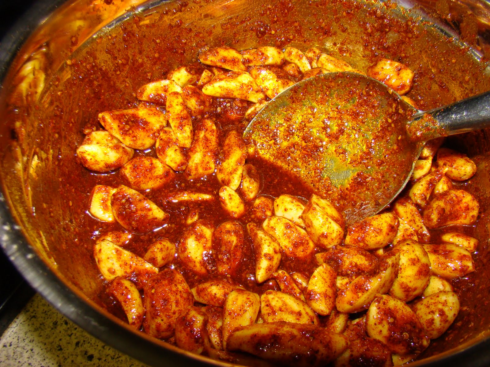 My Favorite Recipes Collection Spicy Garlic Pickle in Oil / Lahsun Ka