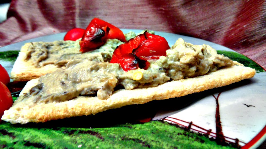 Chez Maximka Ryvita crackerbread