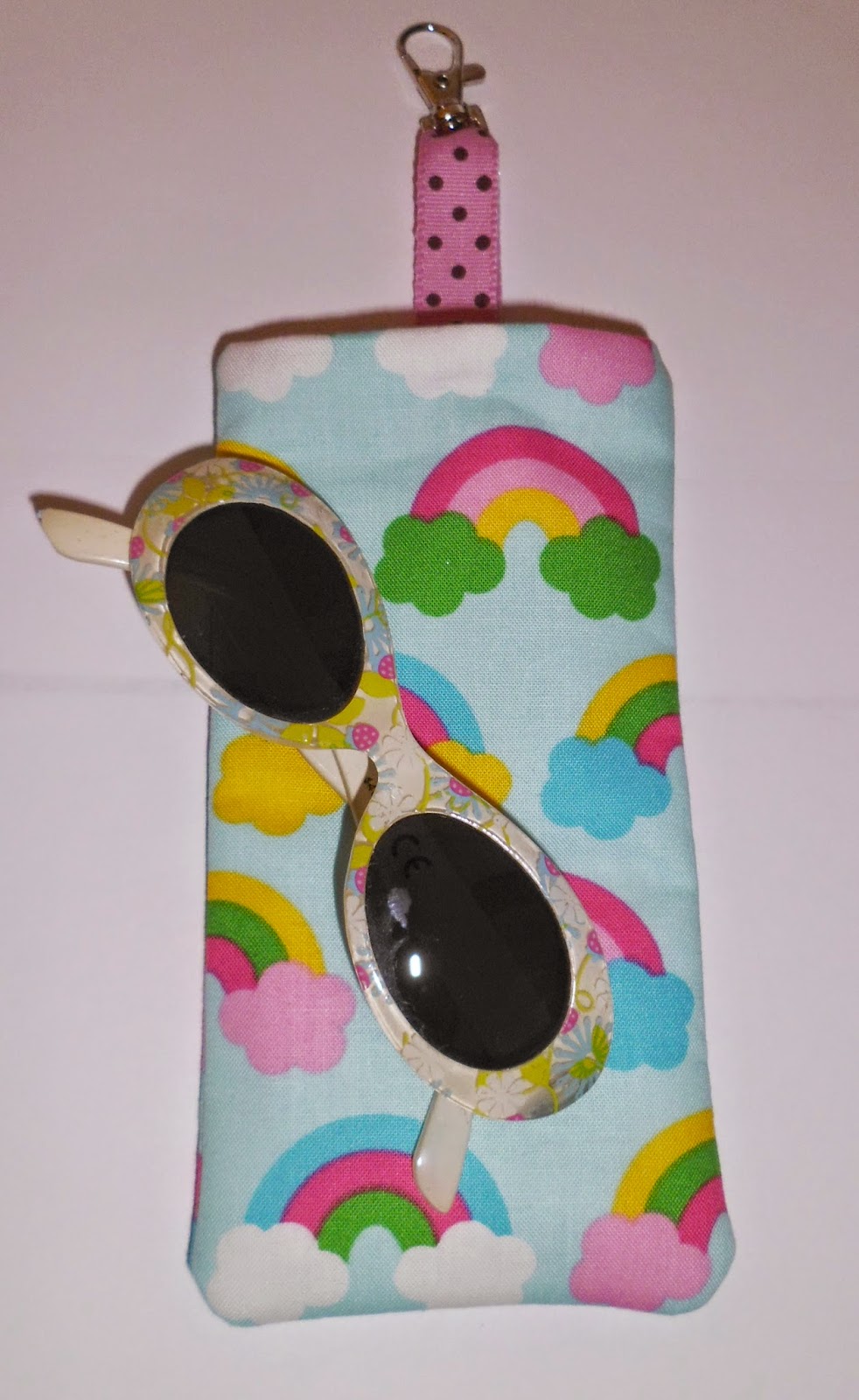 Sew Scrumptious Childs Sunglasses Case Tutorial