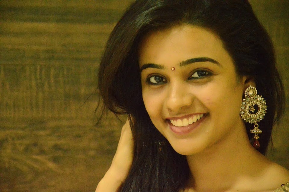 Marathi Model TV Serial Actress Akshaya Gurav Photos Images