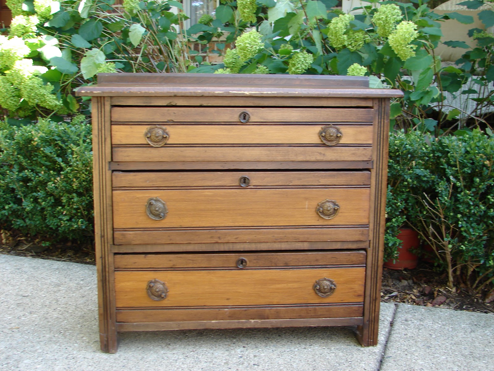 Tattered Tiques: Nautical Nightstand