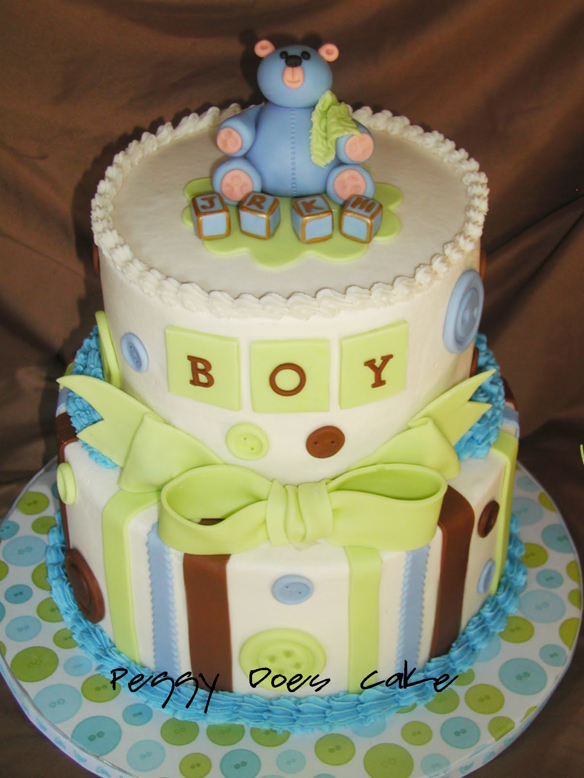 Baby Shower Cake: Cute as a Button!