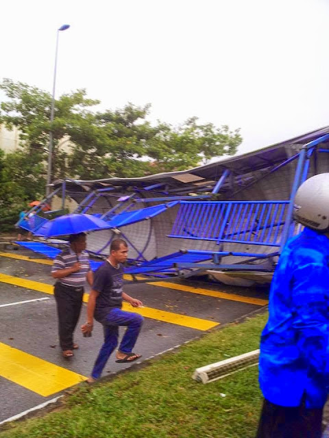 Kejadian Runtuhan Jejantas Pejalan Kaki Di Lebuhraya Pasir Gudang Runtuh, (GAMBAR) Jejantas Lebuhraya Pasir Gudang Runtuh, Jejantas Pejalan Kaki Runtuh, Runtuhan Jejantas Di Johor, Kejadian Runtuhan Jejantas