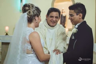 Casamento de Kácio e Amanda, ele sobrinho do Pe. Geovane ...