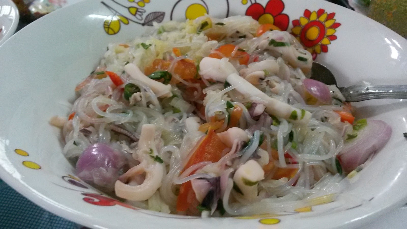 Cheq Da Kerabu Sotong Dengan Suhun