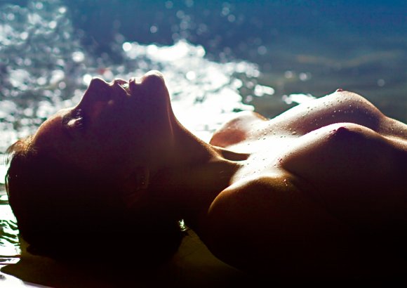 denis goncharov fotografia mulheres modelos nuas peladas molhadas água sensual