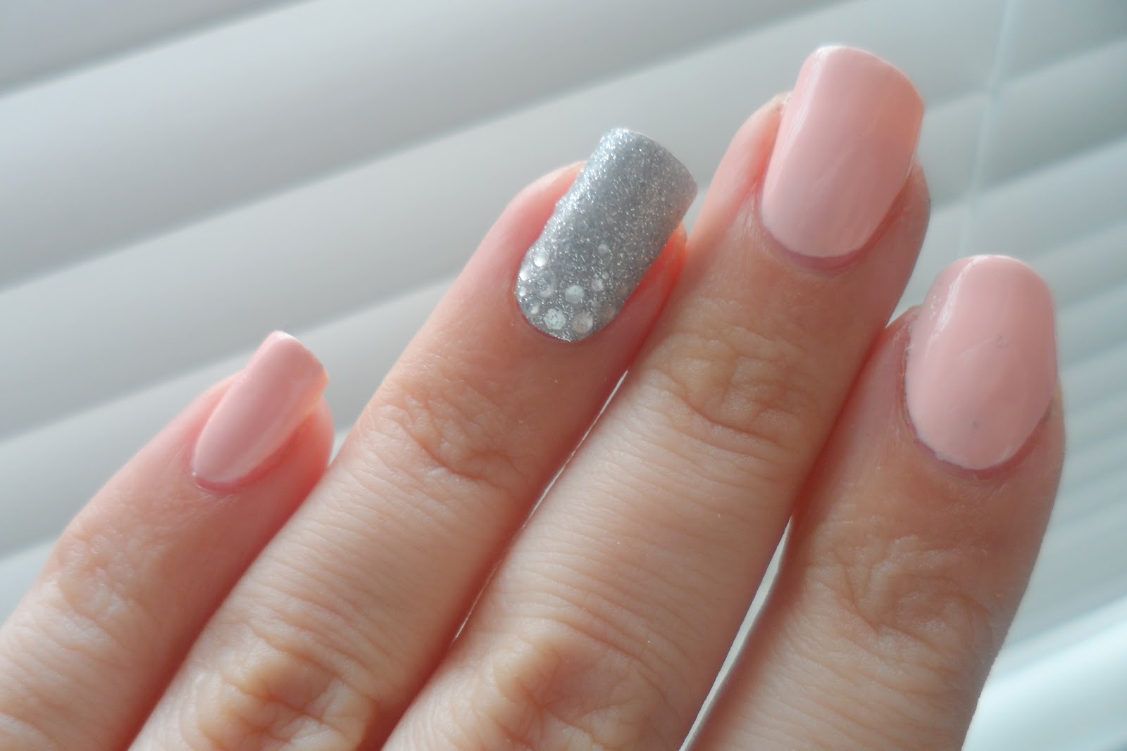 Gel Nails Sparkle