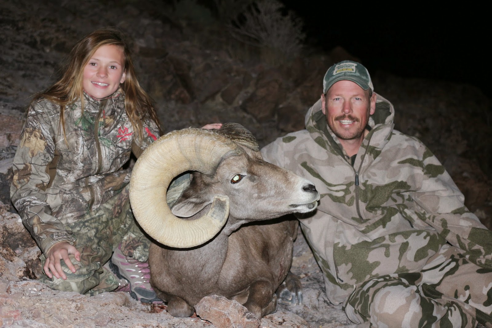 Arizona%2BDesert%2BBighorn%2BSheep%2BHunting%2BPhotos%2Bin%2BUnit%2B44B%2BNorth%2Bwith%2BAveri%2BElms%2Band%2BColburn%2Band%2BScott%2BOutfitters%2B16.JPG