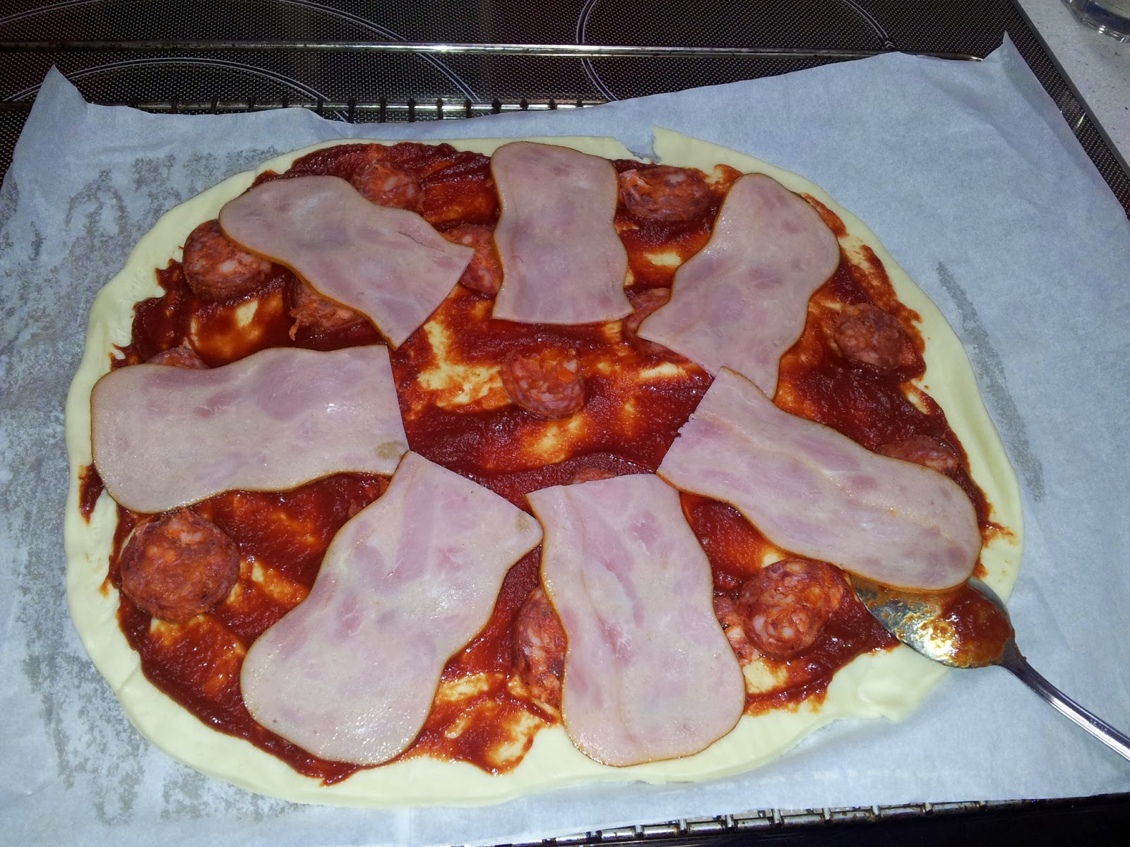 PIZZA CON MASA COMPRADA