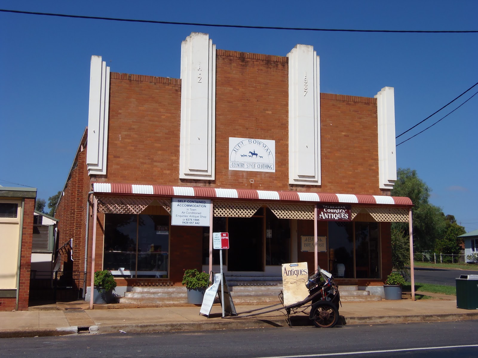 Solo Steve On The Road DUNEDOO NSW