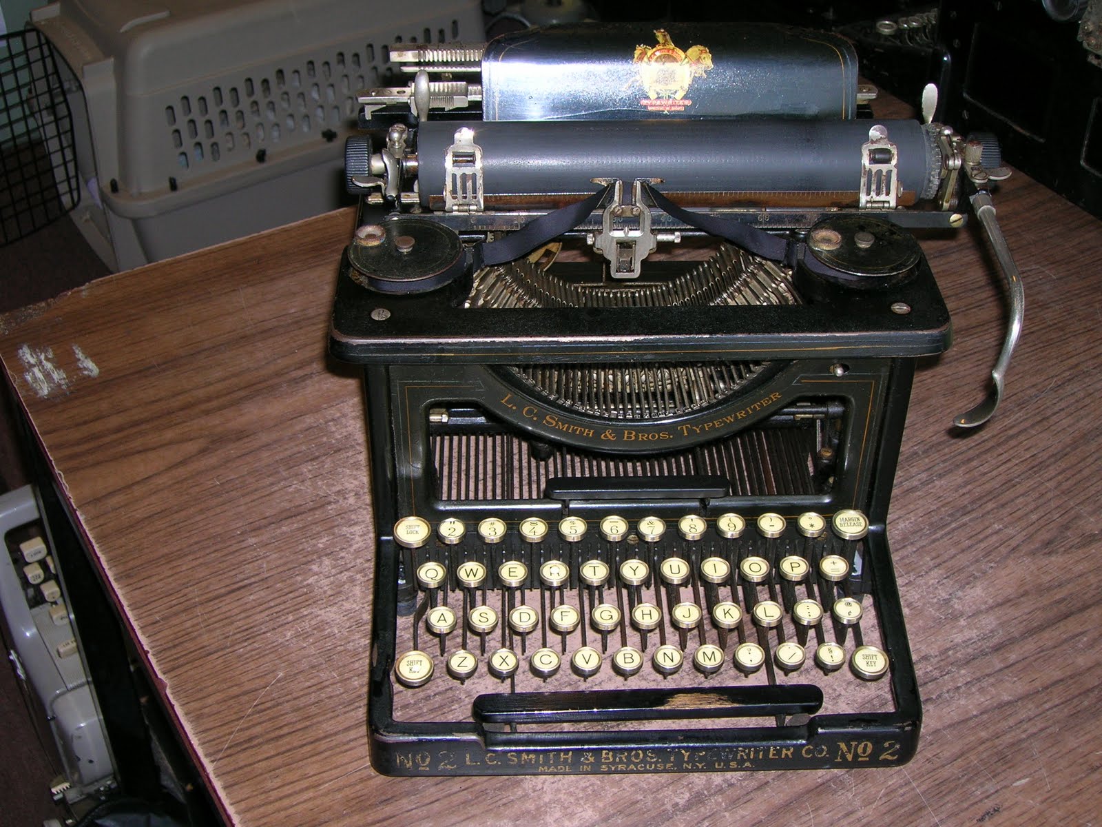 Life in a Typewriter Shop Changing a SM3/4 Platen