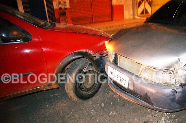 Colisão entre três carros e uma moto no Andaia em Santo Antônio de Jesus