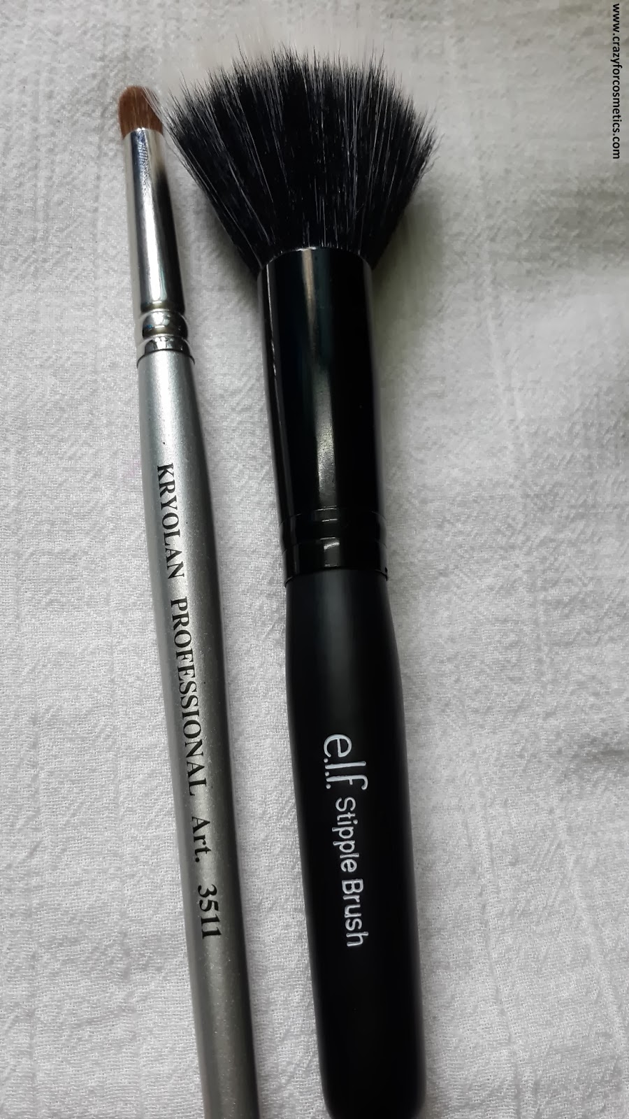 Kryolan Professional Art Eyeshadow Brush No 3511 Review & Photos