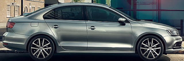 2015 Volkswagen Jetta GLI side view Side view of 2015 Volkswagen Jetta GLI