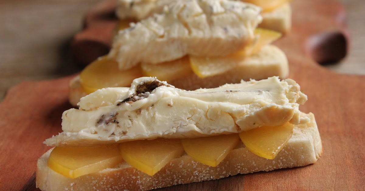 Brie with truffles and truffle honey