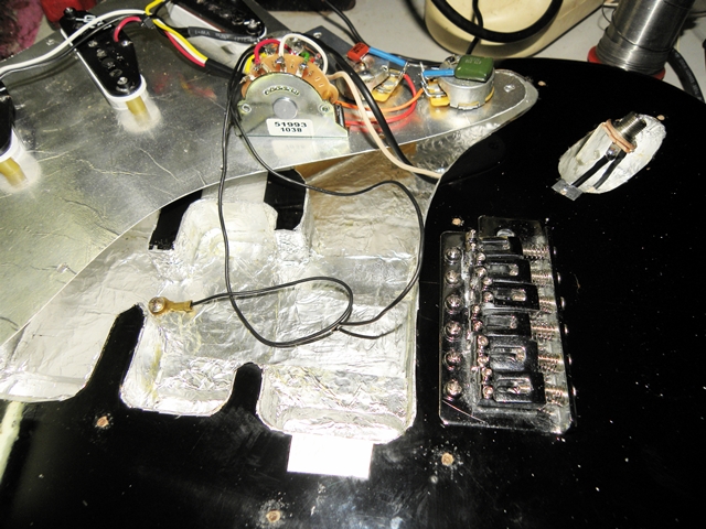 CA Gear Blog: Squier California Series Strat Upgrade: Finishing Touches