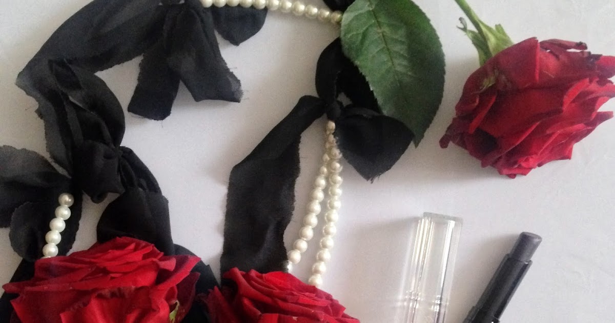 La petite robe noire помада для губ La petite robe noire помада для губ