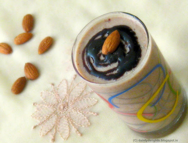 date almond milkshake