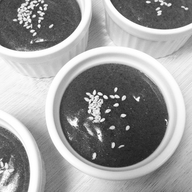 Simply Piee Dessert for Two 5 [Black Sesame Dessert/Paste (芝麻糊)]