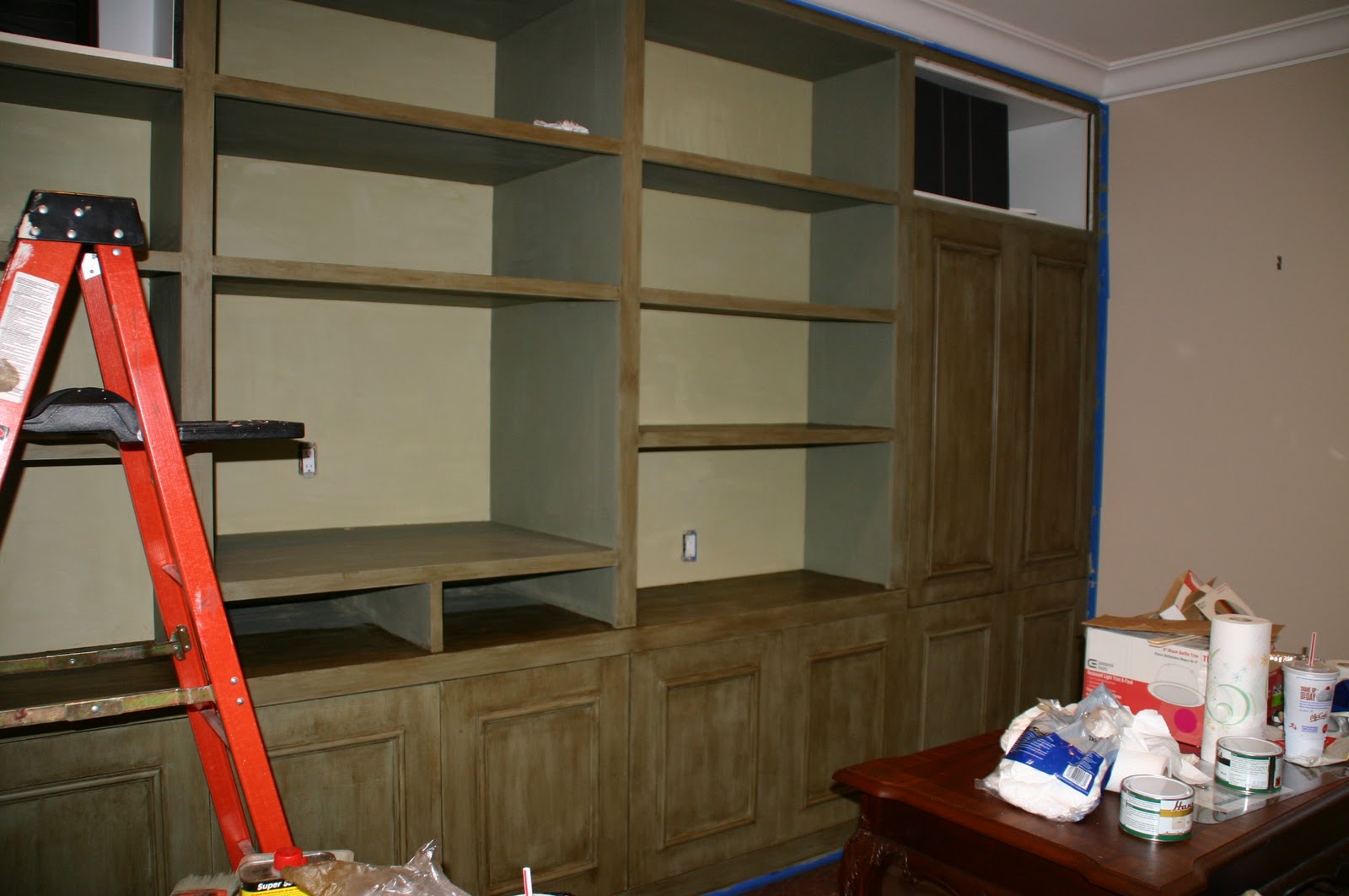 Robyn Story Designs and Boutique A FABULOUS MELAMINE UPDATE WITH CHALK