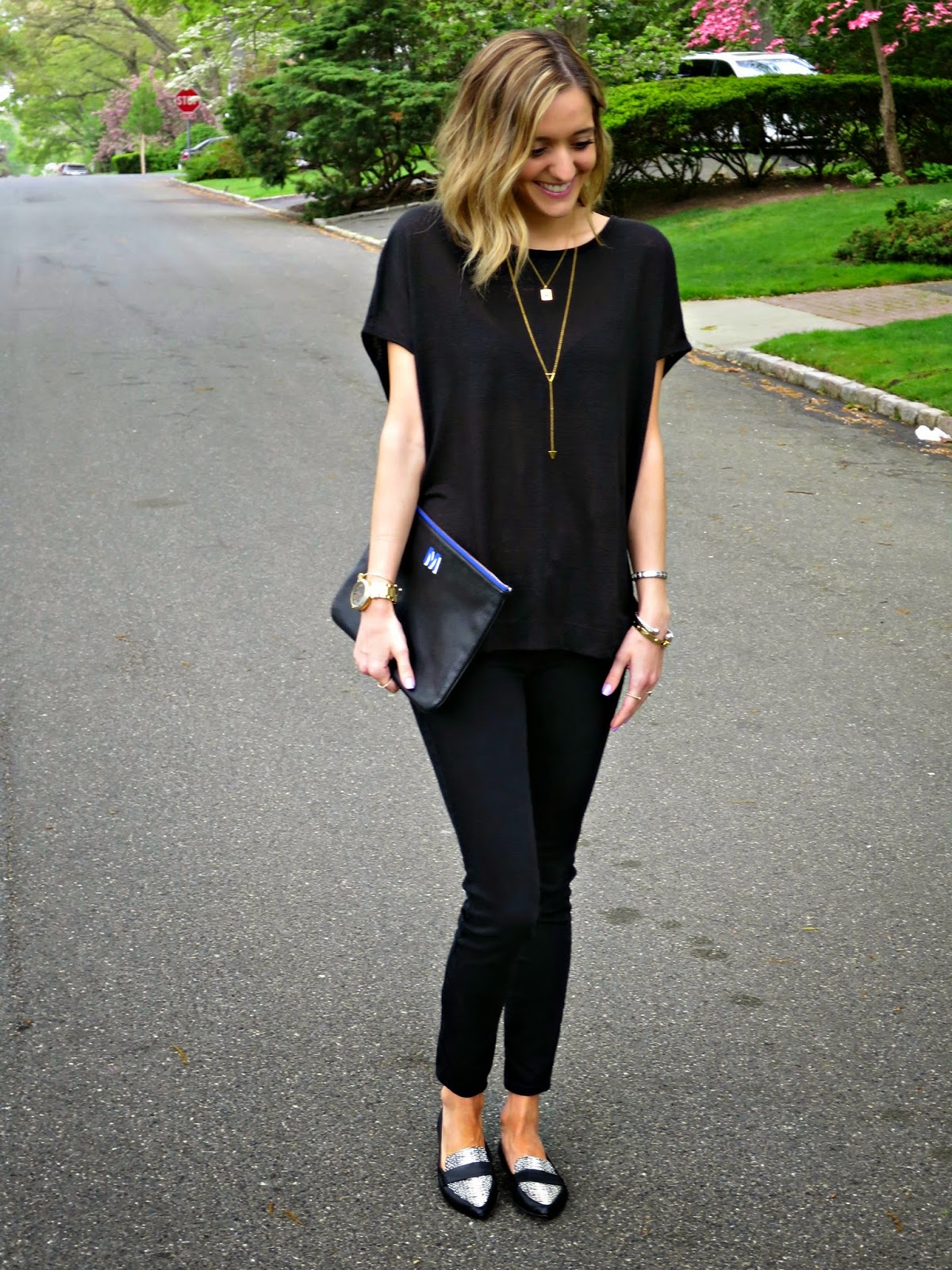 all black spring outfit