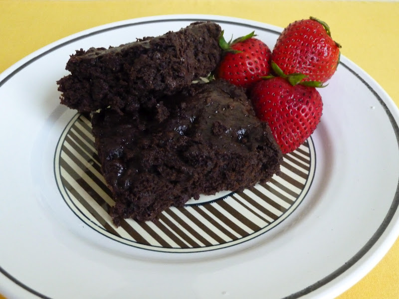 Baking and Cooking, A Tale of Two Loves Applesauce Brownies