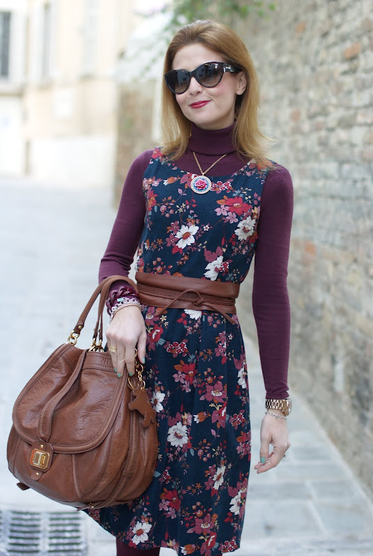 vintage style flower dress, dolce & gabbana sunglasses