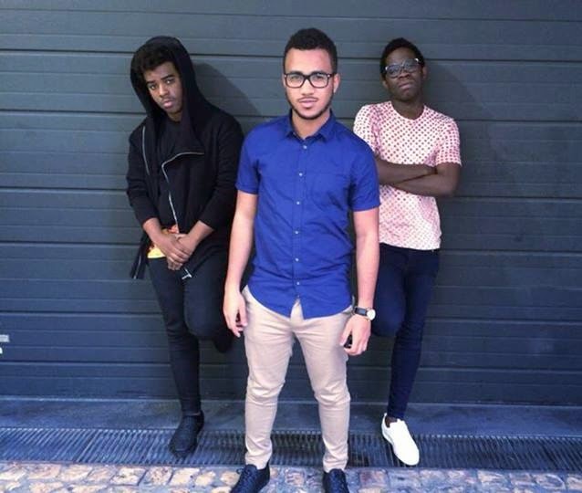 Edson Dos Anjos - Deixa Viver (Ft. Steevy Flow & Addy Buxexa) Edson Dos Anjos - Deixa Viver (Ft. Steevy Flow & Addy Buxexa)
