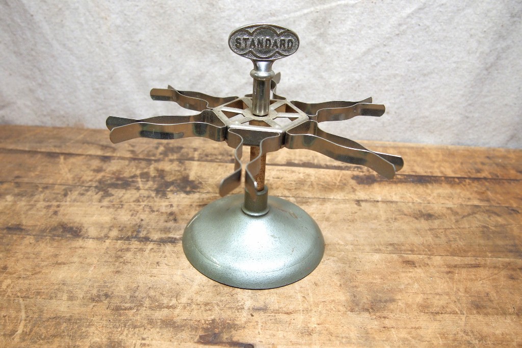 Margo's Junkin Journal Vintage Rubber Stamp Holders