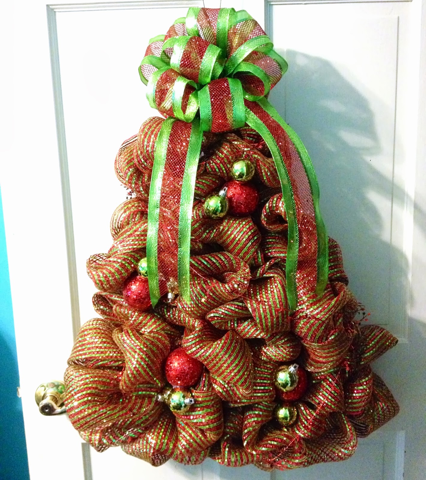 Tangled Wreaths™ Holiday Deco Mesh Red & Lime Green, "Christmas Tree