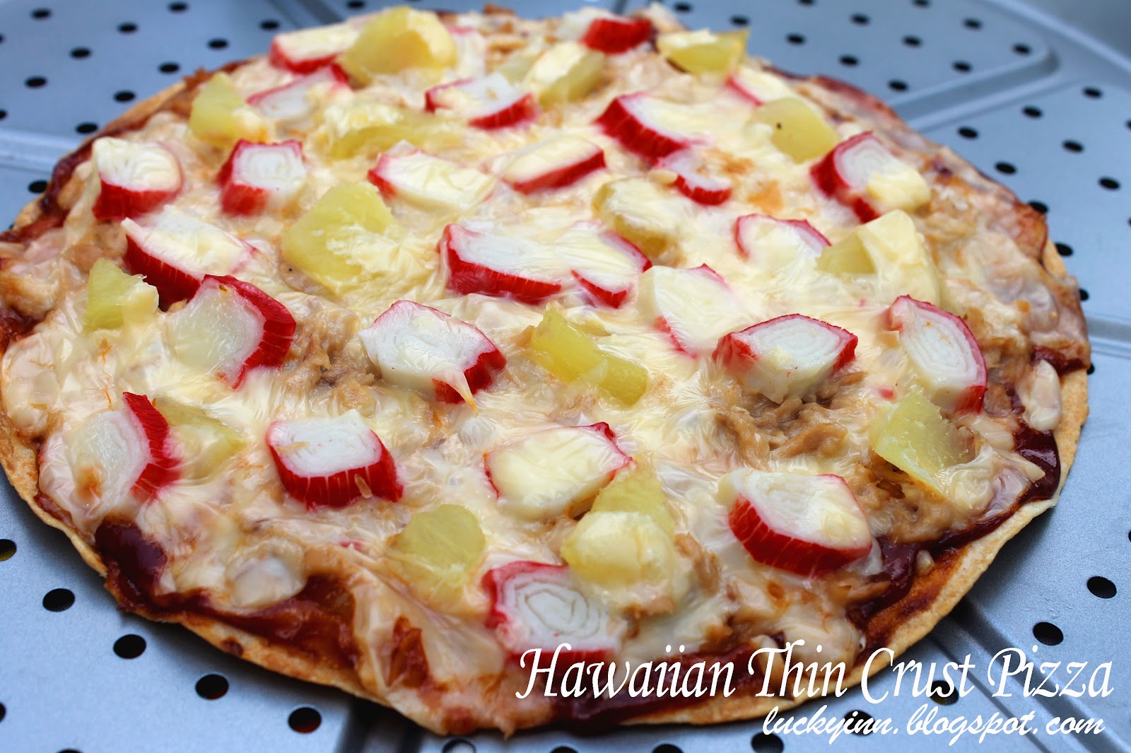 Lucky Inn 薄薄脆脆 の Thin Crust Hawaiian Pizza