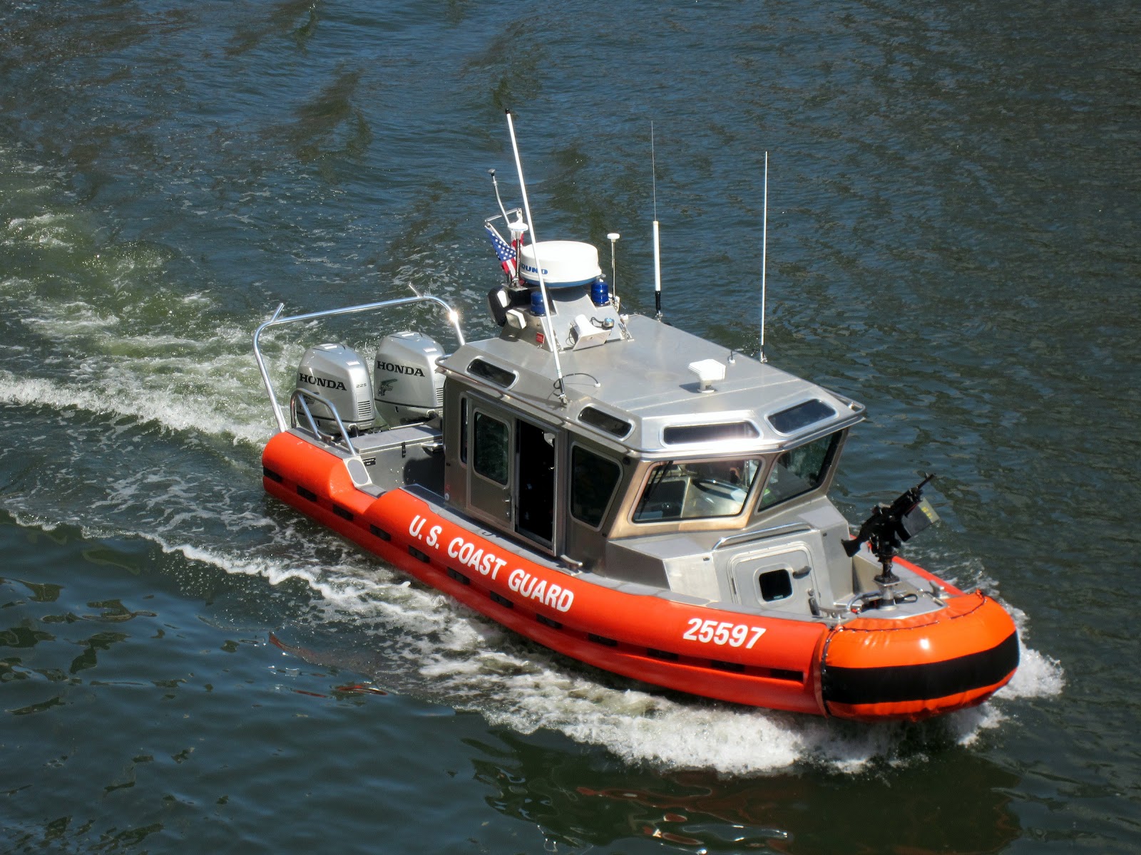 Coast+guard+port+security+unit+308
