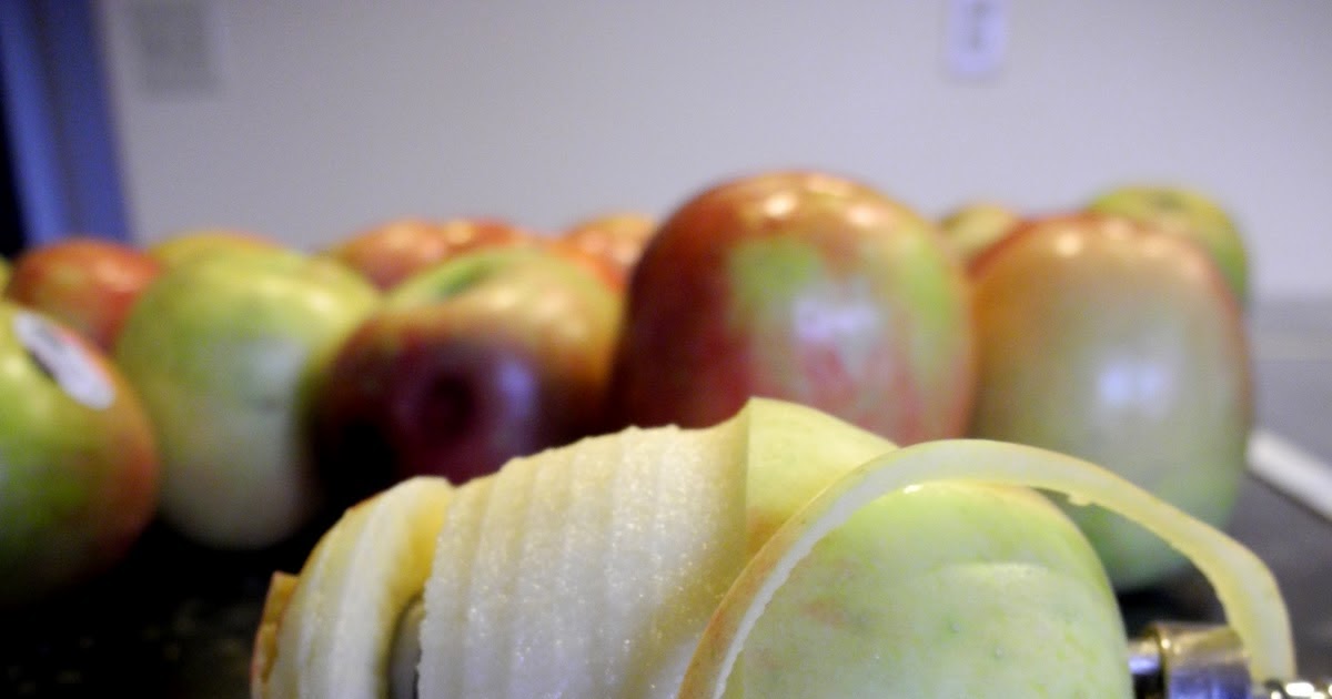 Naloma Kitchen Two Applesauce Variations