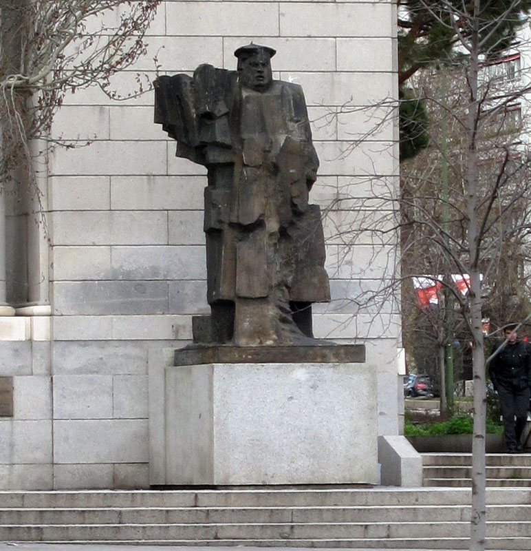 Sculpturesque Madrid Escultórico Monumento a Indalecio Prieto
