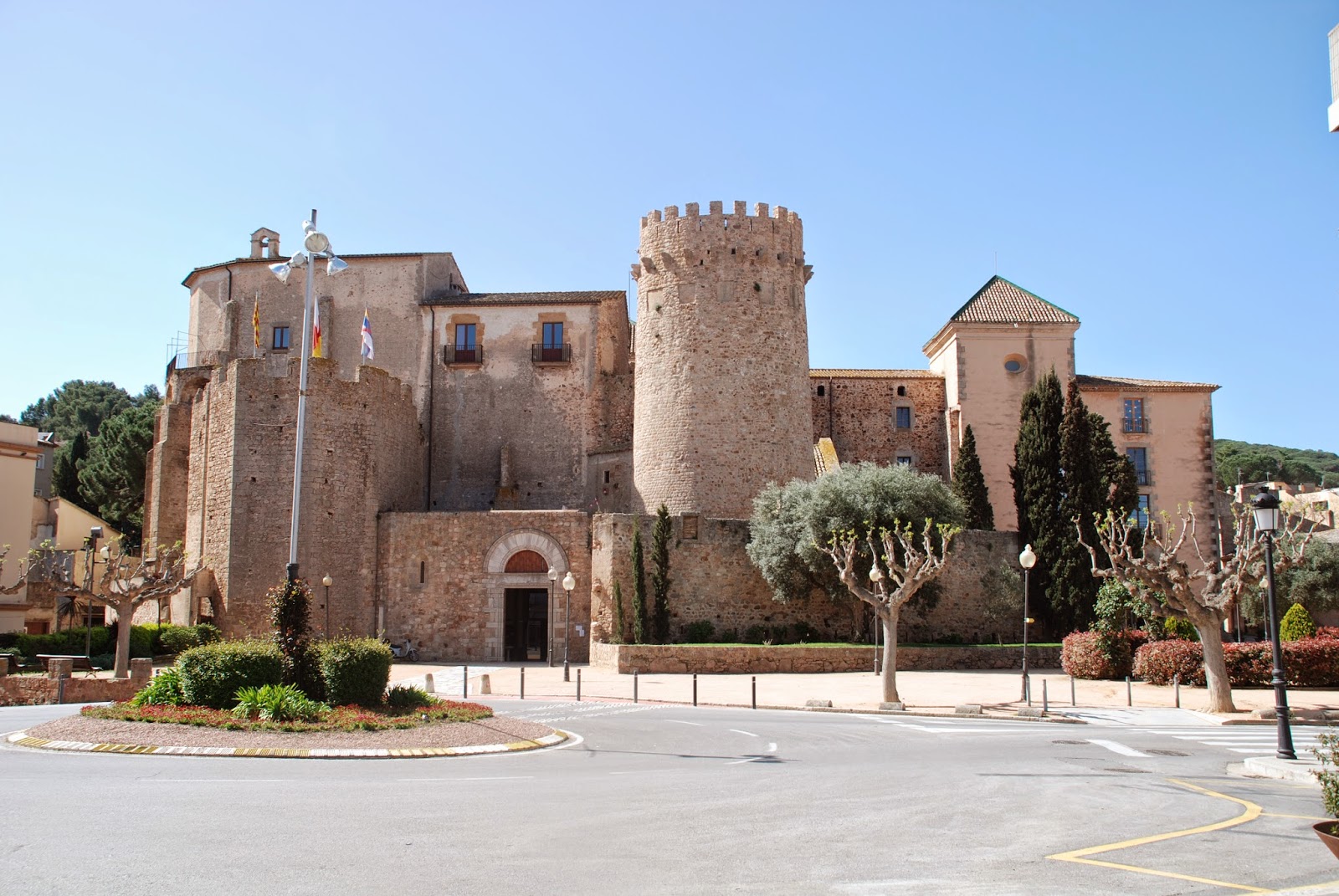 just saying Sant Feliu de Guíxols mi pueblo