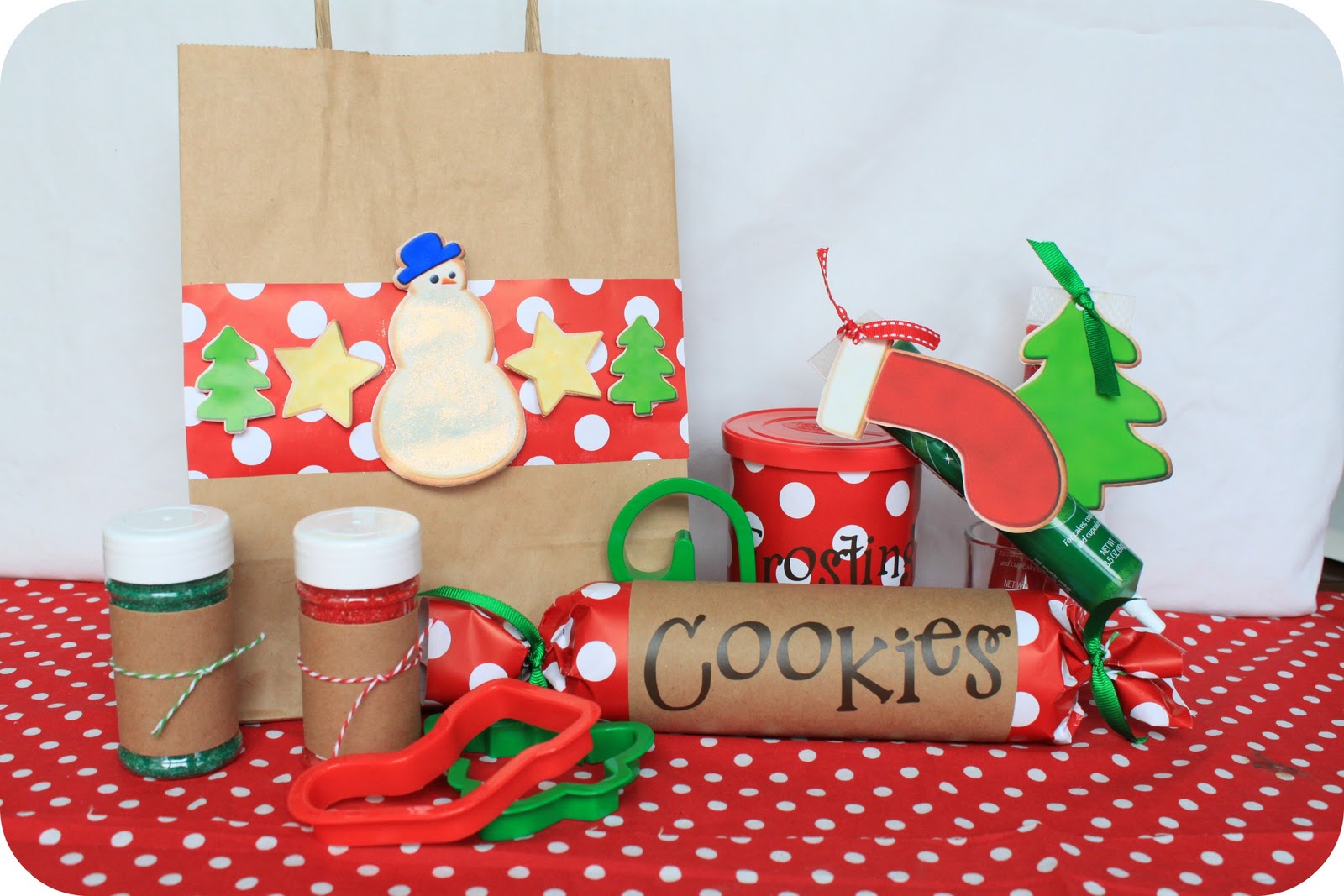 {challenge} sugar cookie gift Piggy Bank Parties Blog