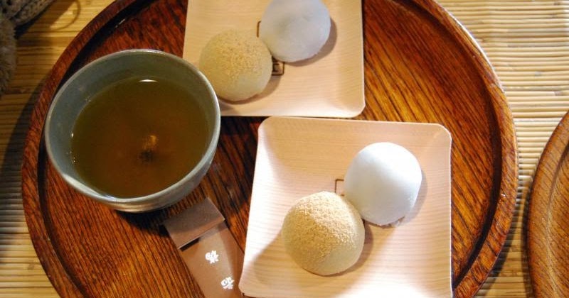 瀬戸コートヤード ～中庭のある家～ 伊勢神宮朔日参りの楽しみは赤福本店の朔日餅!! 2月は立春大吉餅
