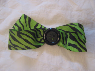 Green Zebra Bow $5.00