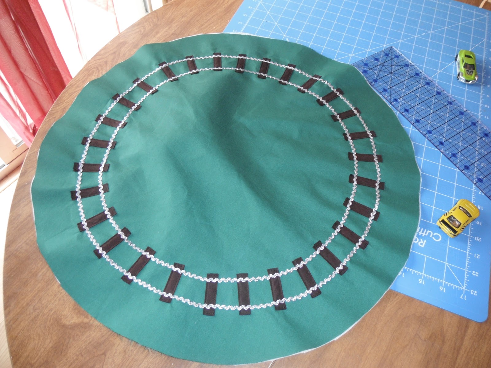 Crafting Weasels Car/Train Play Mat (semi tutorial)