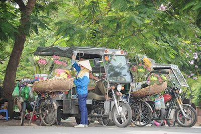 Hà Nội mùa sen đẹp níu chân người