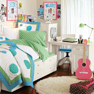 Music Lovers Dorm Room For Girls