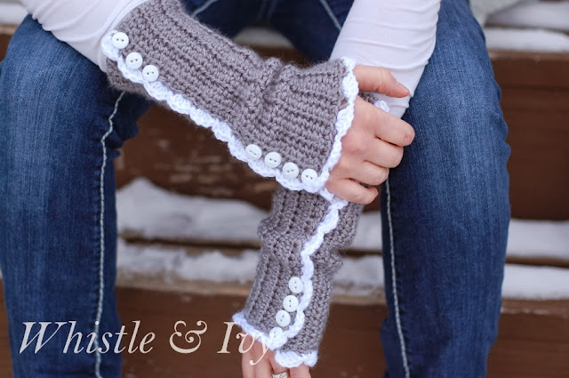 Vintage-Inspired Armwarmers