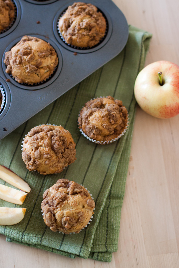 jackie norris apple streusel muffins