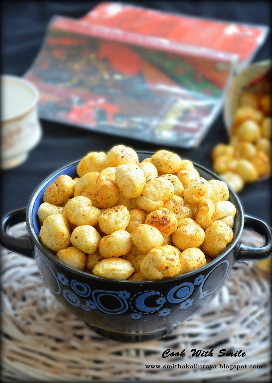 ROASTED MAKHANA / ROASTED PUFFED LOTUS SEEDS ( FOX NUTS ) Cook With Smile