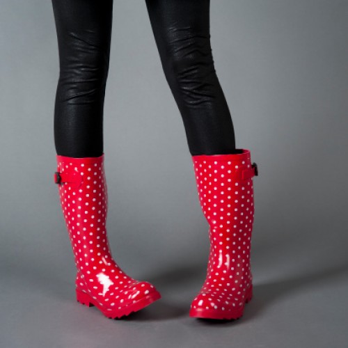 How to Recycle Recycling and Makeup your Old Rain Boots