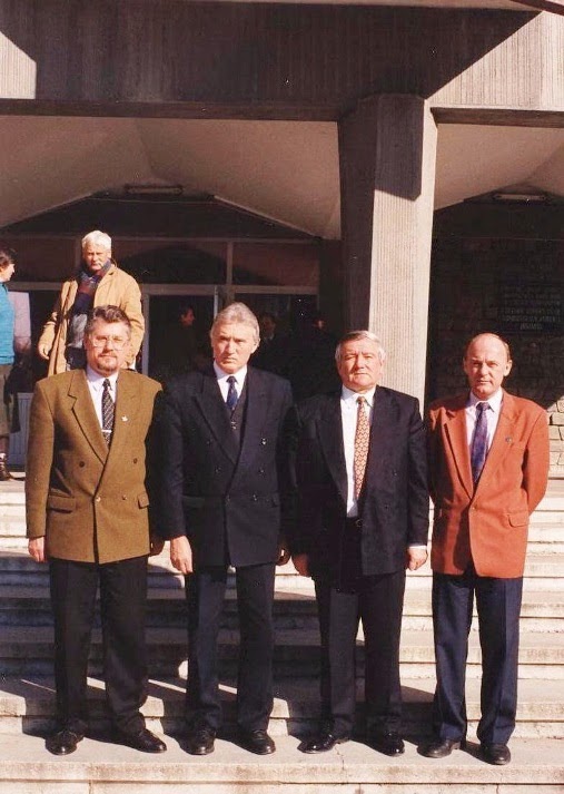 Noiembrie 1997 -  Executivul Consiliului Judeţean Bistriţa-Năsăud