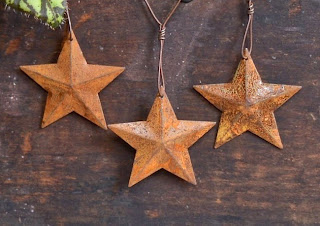 http://www.krisztinawilliams.com/2014/12/get-look-cozy-country-christmas.html