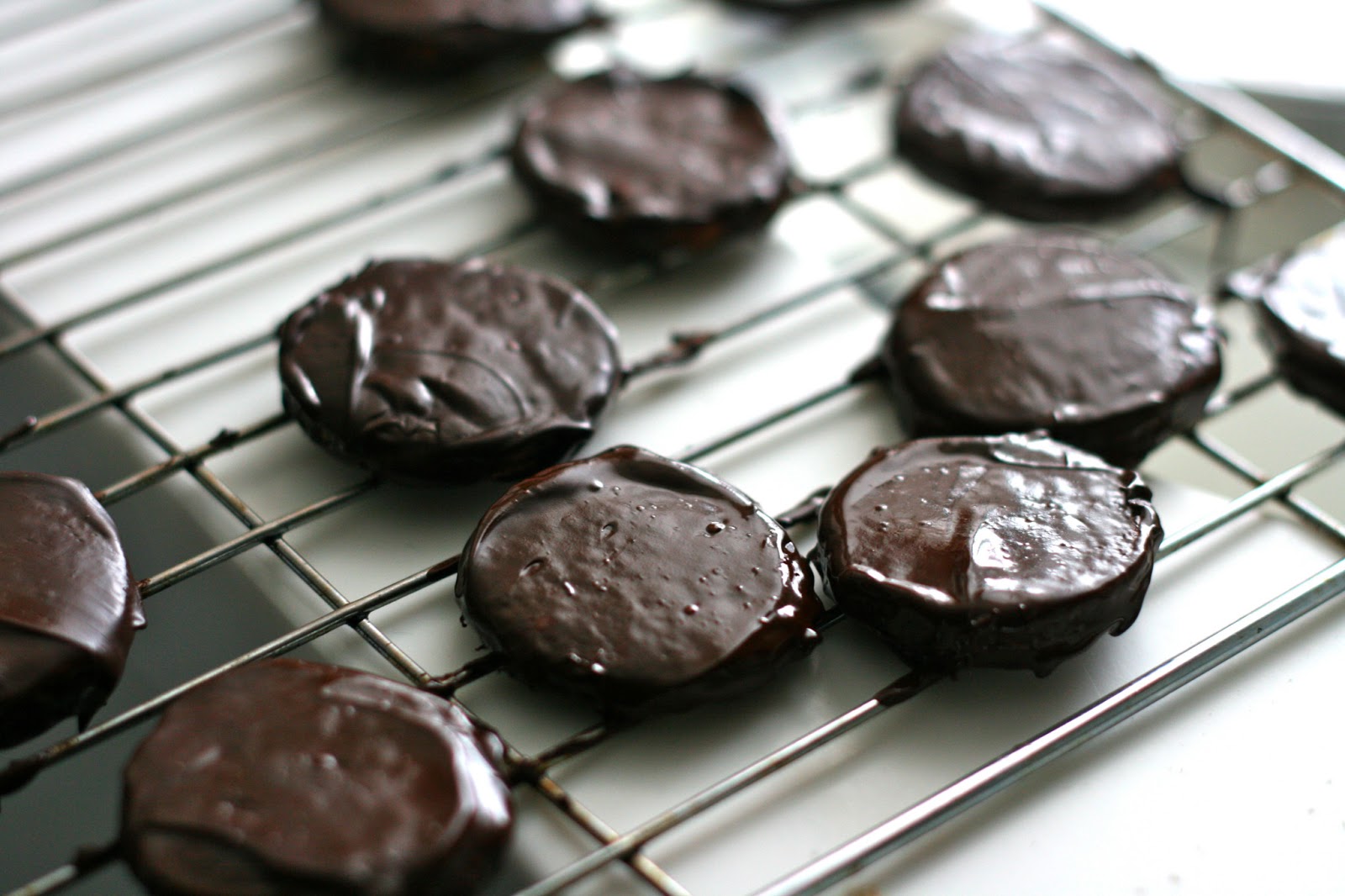 Milli's kitchen Mini Chocolate Marshmallow Tea Cakes with Matcha
